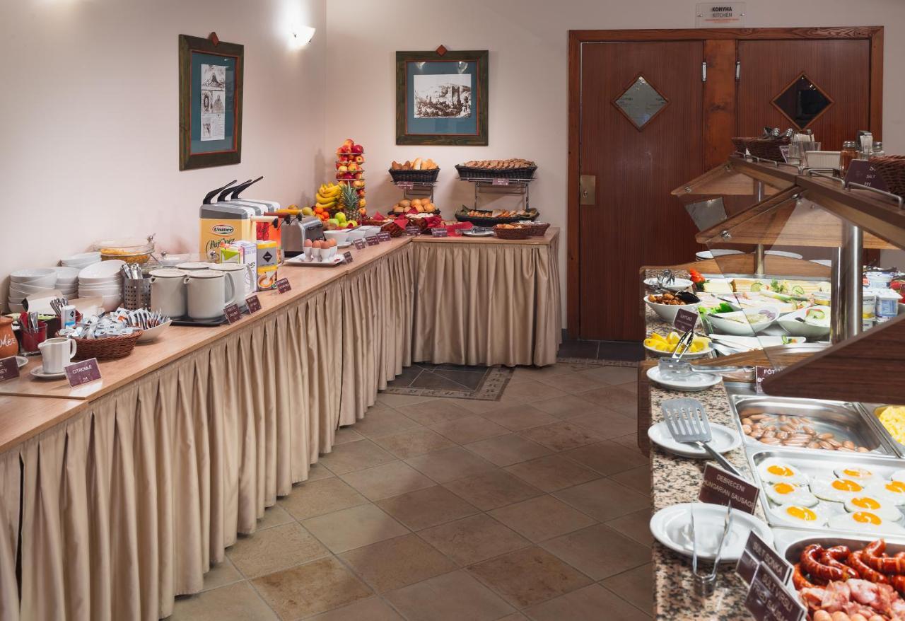Hotel Honti Wellness Es Konferencia Szalloda 3*