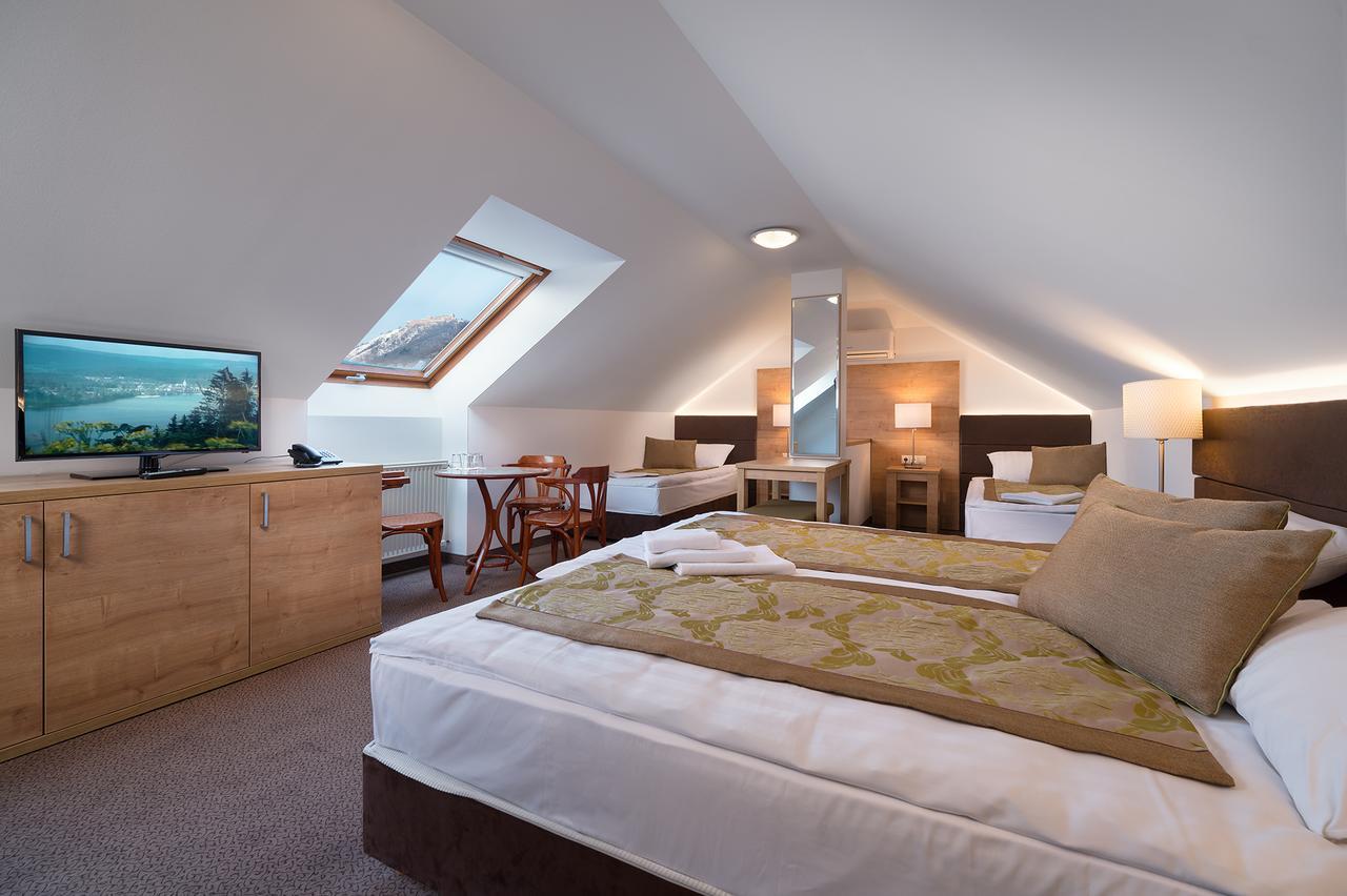 Honti Wellness Es Konferencia Szalloda Hotel Visegrad